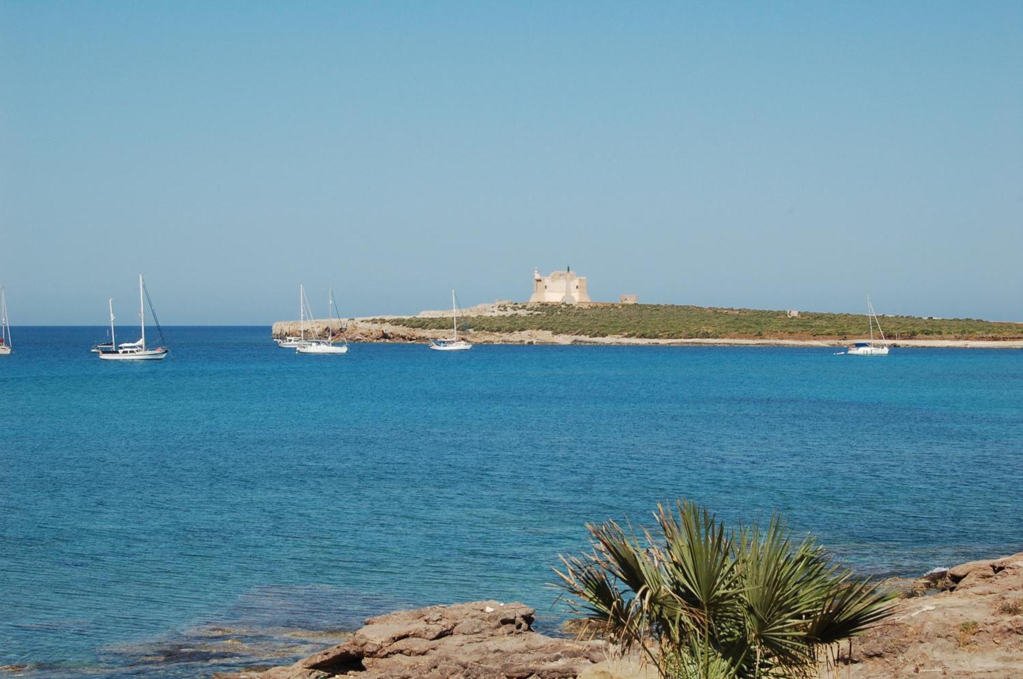 Candiano Palace Portopalo Di Capo Passero Luaran gambar